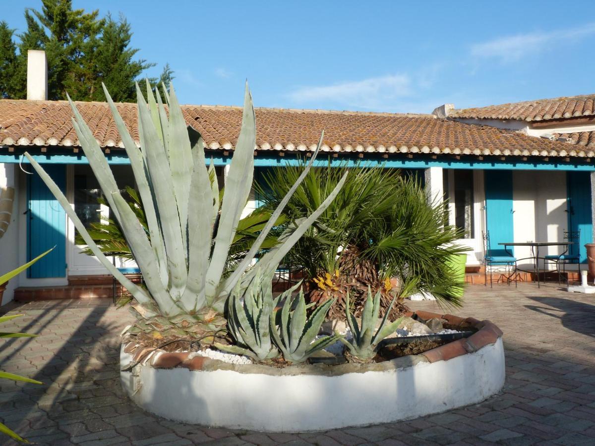 L'Auberge Camarguaise Saintes-Maries-de-la-Mer Exteriör bild