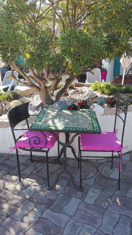 L'Auberge Camarguaise Saintes-Maries-de-la-Mer Exteriör bild