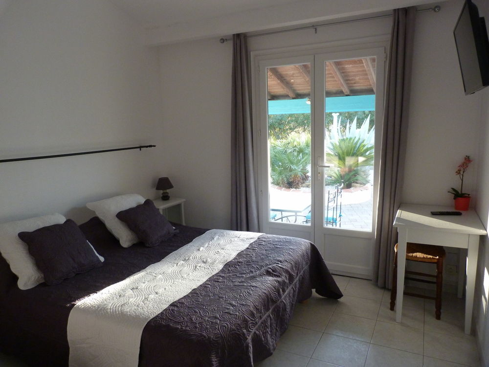 L'Auberge Camarguaise Saintes-Maries-de-la-Mer Exteriör bild
